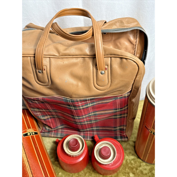 Vintage Thermos Picnic Set Red Plaid Carry Tote Bag 1970s Retro Christmas Decor - Picture 11 of 14